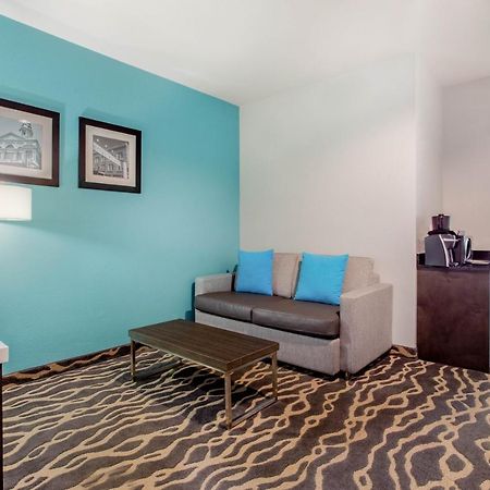 La Quinta Inn & Suites By Wyndham Northlake Ft. Worth Elizabethtown Eksteriør billede