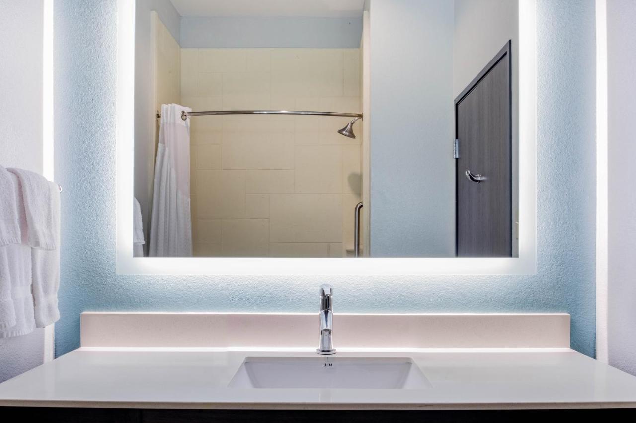 La Quinta Inn & Suites By Wyndham Northlake Ft. Worth Elizabethtown Eksteriør billede