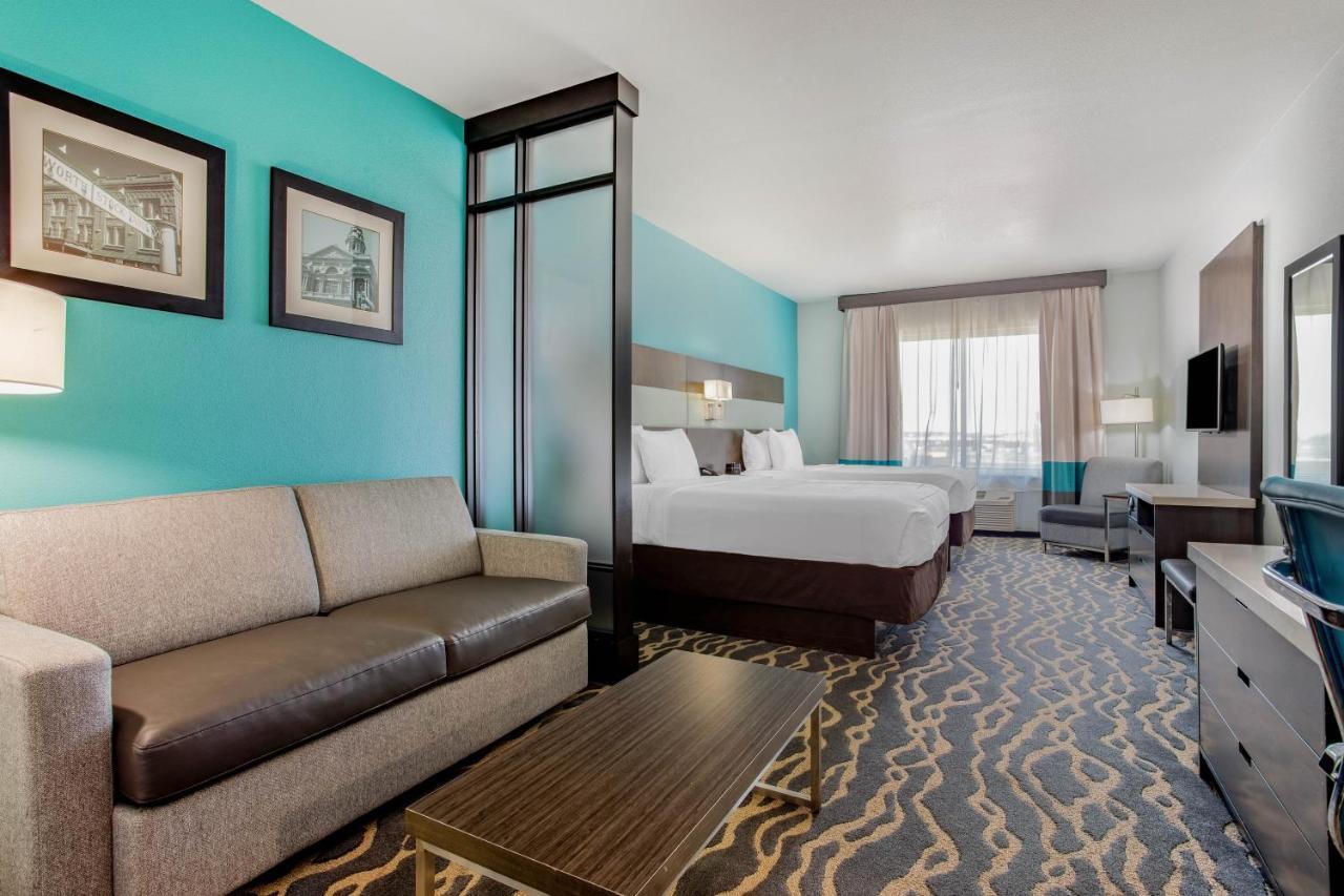 La Quinta Inn & Suites By Wyndham Northlake Ft. Worth Elizabethtown Eksteriør billede