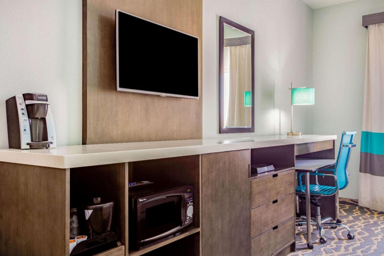 La Quinta Inn & Suites By Wyndham Northlake Ft. Worth Elizabethtown Eksteriør billede