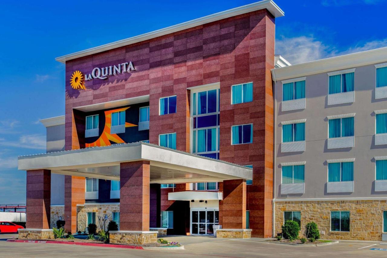 La Quinta Inn & Suites By Wyndham Northlake Ft. Worth Elizabethtown Eksteriør billede