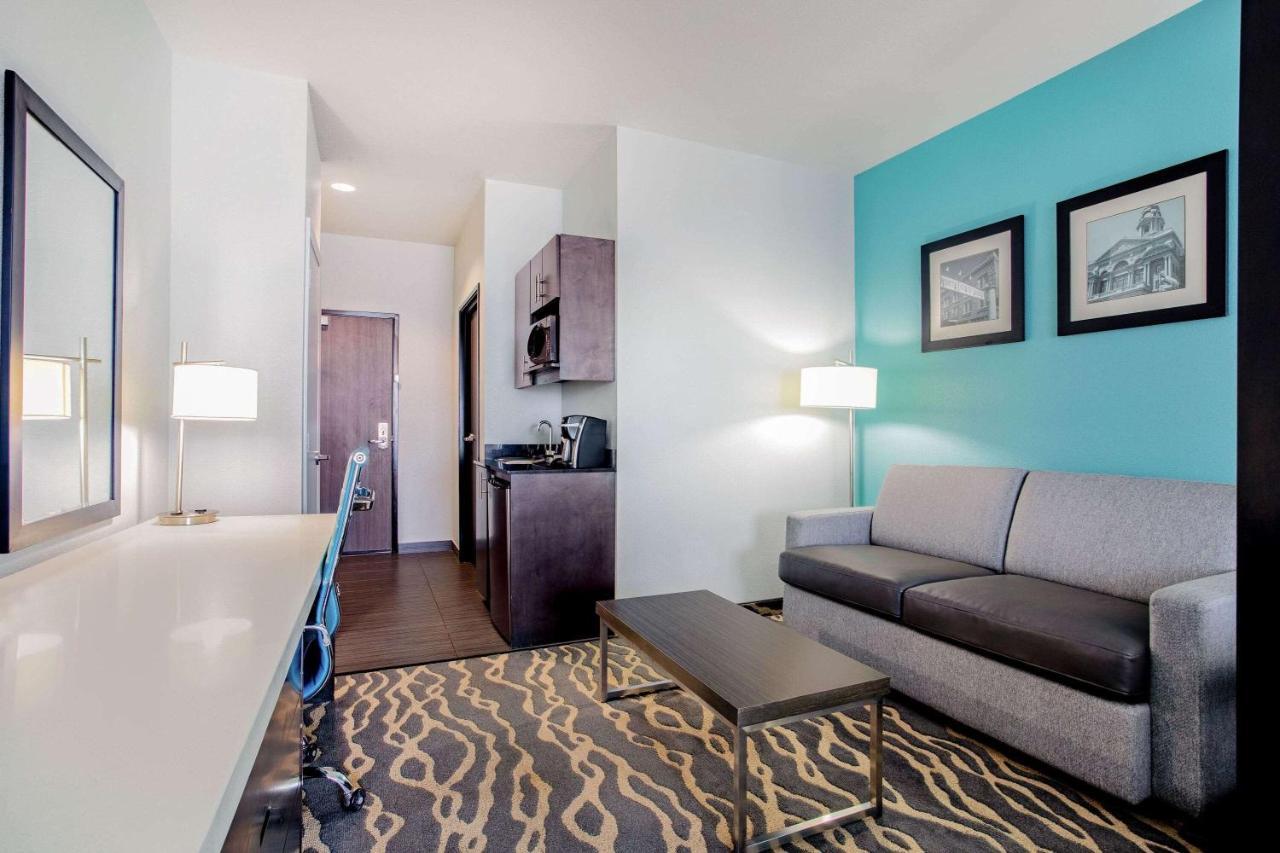 La Quinta Inn & Suites By Wyndham Northlake Ft. Worth Elizabethtown Eksteriør billede