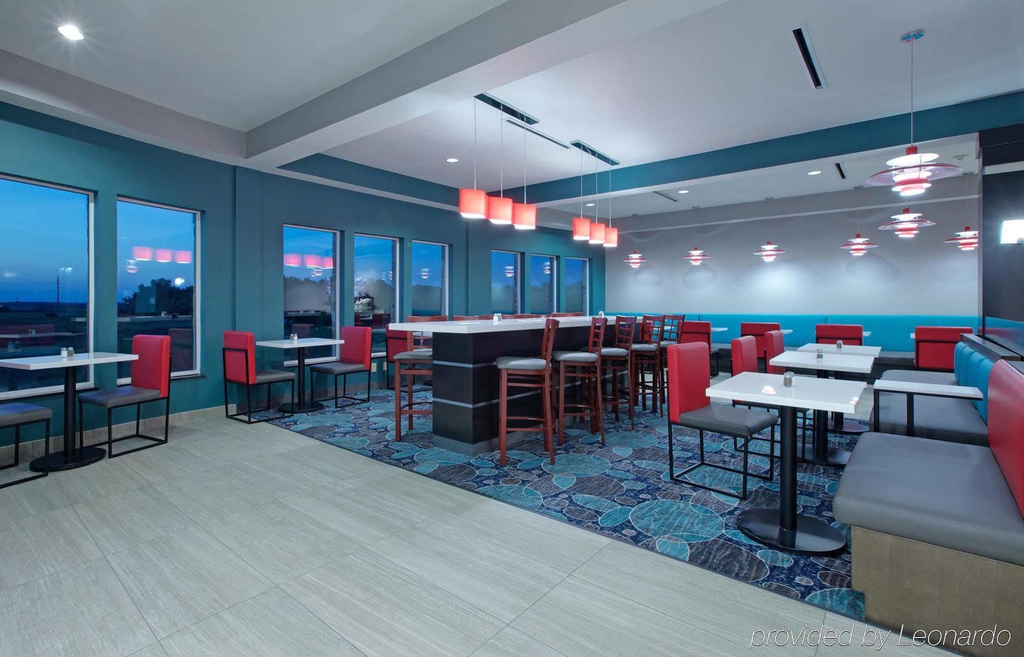 La Quinta Inn & Suites By Wyndham Northlake Ft. Worth Elizabethtown Eksteriør billede